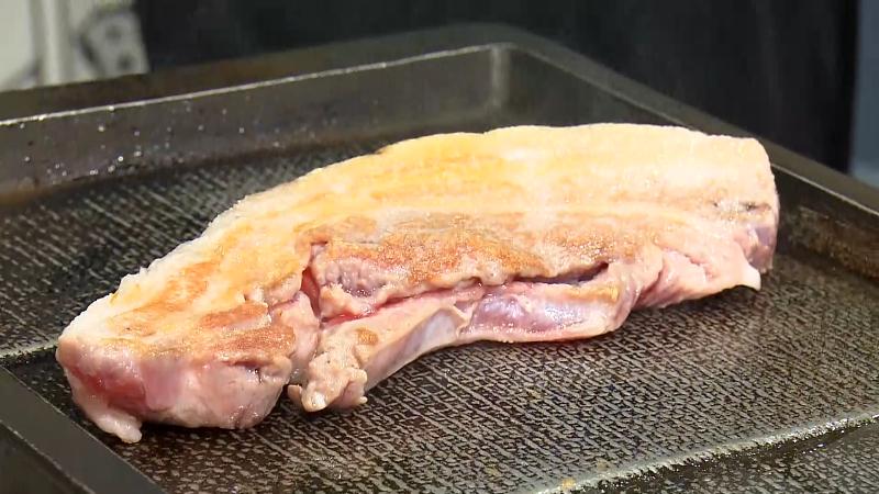 サムギョプサルの豚バラ