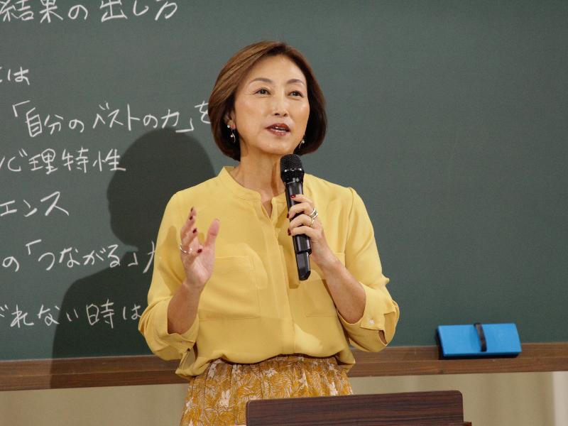 テレビ寺子屋で講演を行うスポーツ心理学者の田中ウルヴェ京さん
