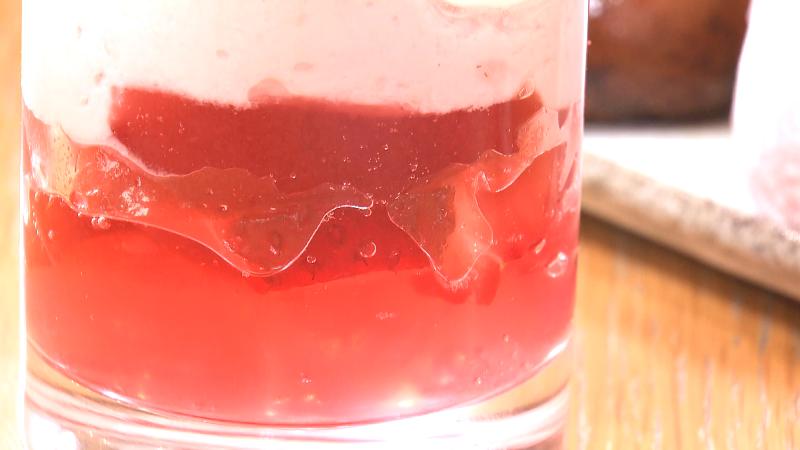 イチゴのミニパフェ