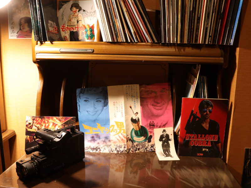 ギャラリースペースにある映画資料