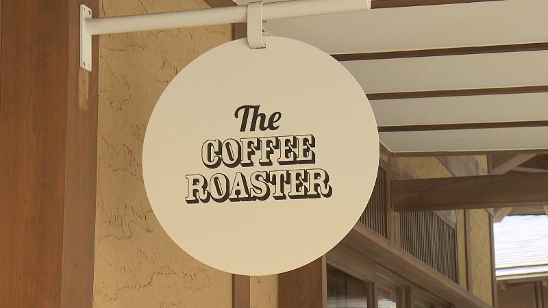 The COFFEE ROASTERの看板