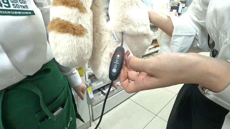 「キシマ ネコティ USBウォームクッション」の電源