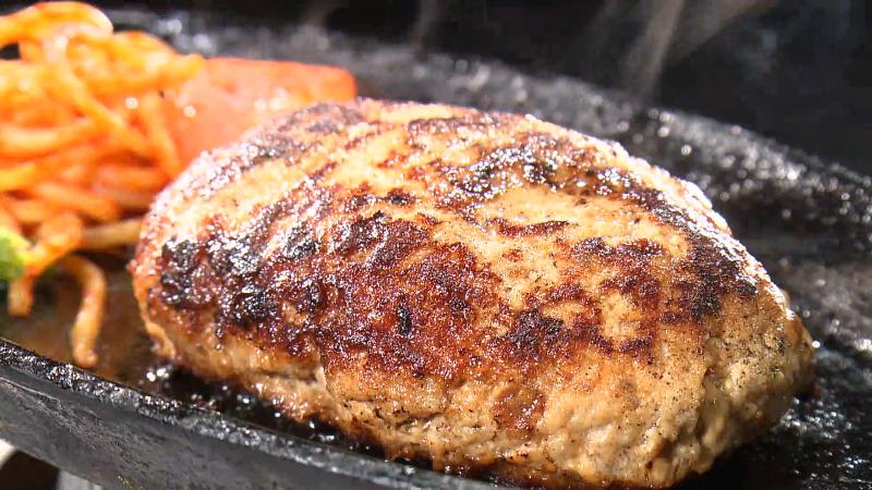 アラビアータ風あんかけハンバーグ(1980円)