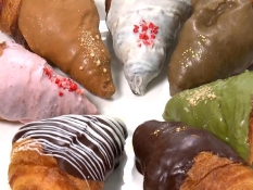 色とりどりのクロワッサン