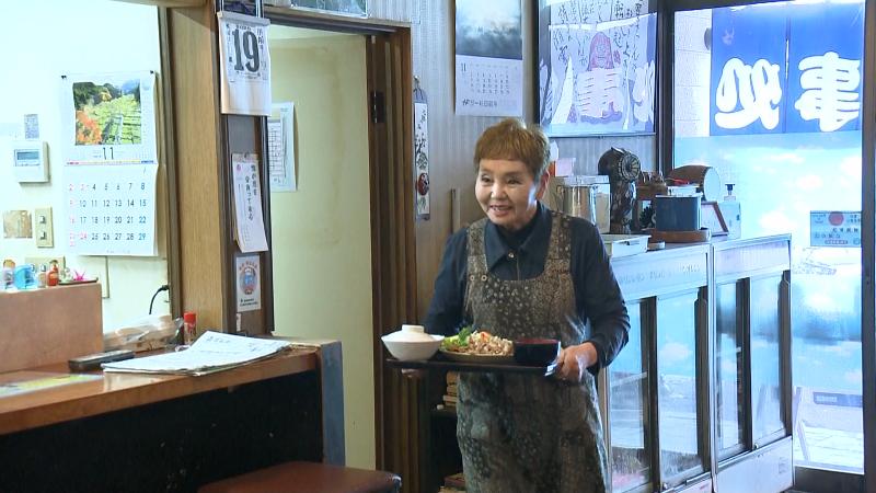 だるま食堂の女将