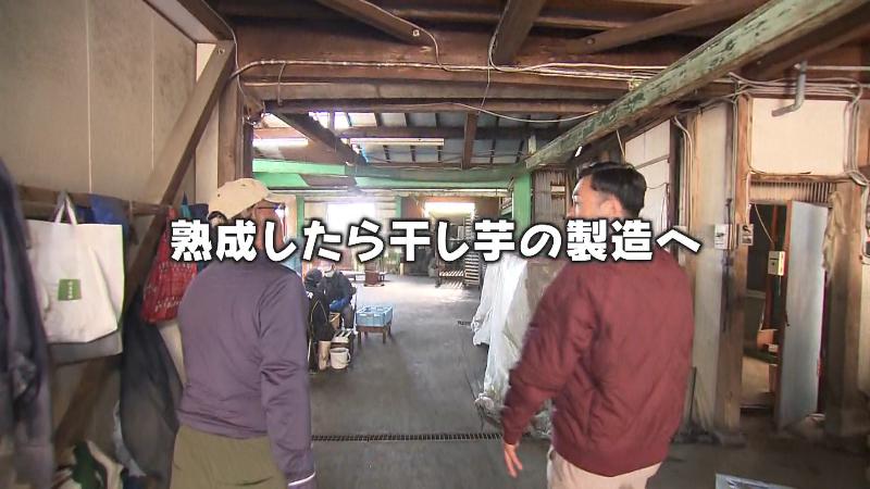 作業場に向かう齋藤さんとにむらリポーター