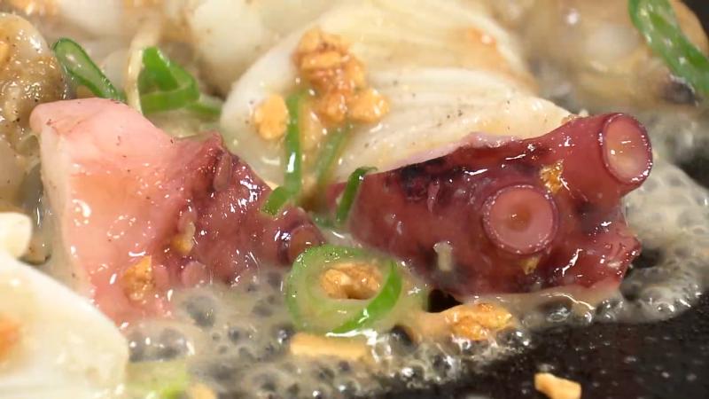 ガーリックライスのタコ