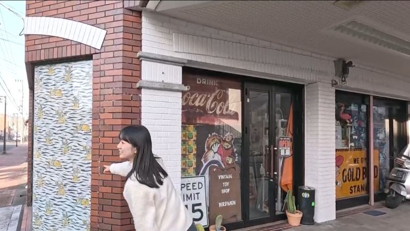 バードメンの外観