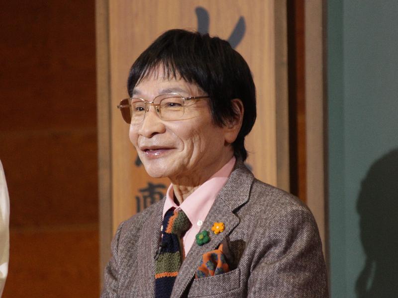 テレビ寺子屋で講演を行う教育評論家の尾木直樹さん