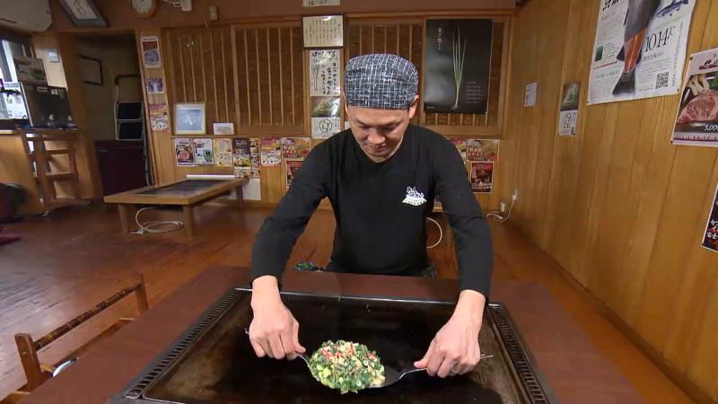 お好み焼きの調理風景