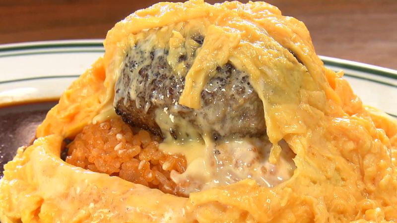 熟成牛と萬幻豚のハンバーグオムライス(2200円)