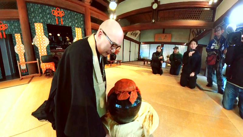 寺に伝わるかっぱのつぼ