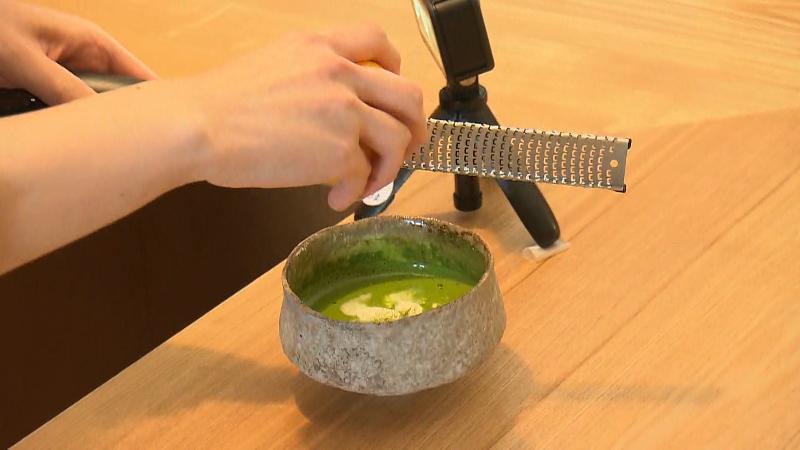 果宵の冬(2200円)セットのお濃茶ラテ