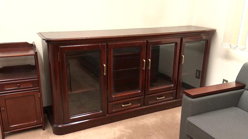 応接室に残された応接セット