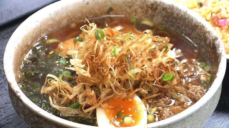 こがしネギラーメン＋半チャーハン(1000円)