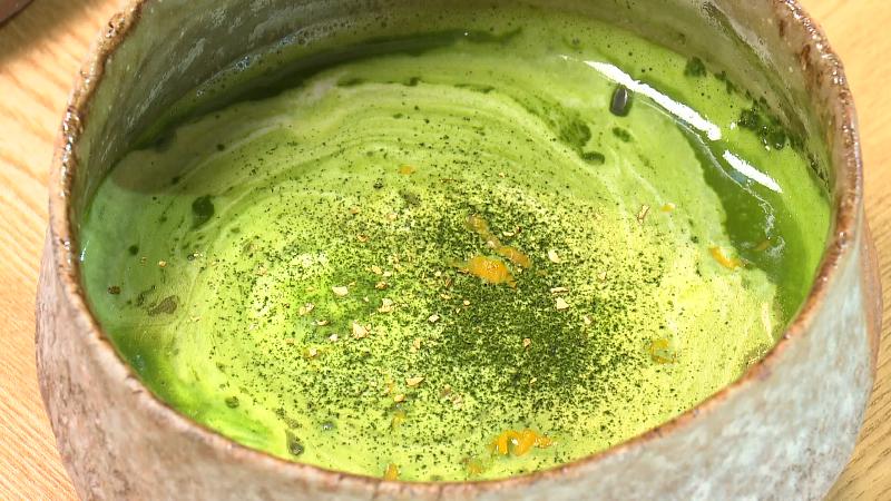 果宵の冬(2200円)セットのお濃茶ラテ