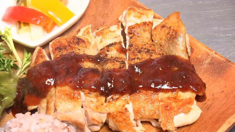 グリルチキンのワンプレート(1800円)