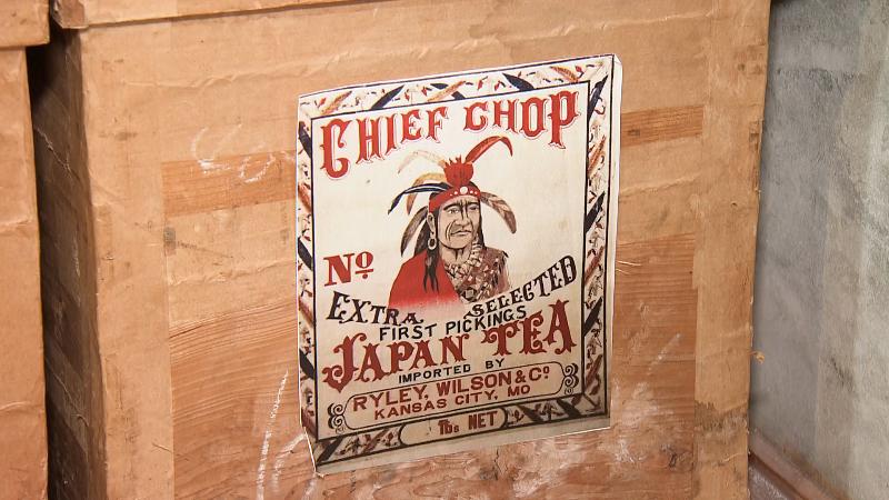 お茶を輸出する際に使用する木箱