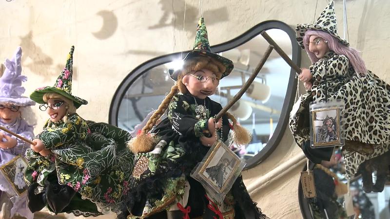 マジュエリの魔女人形