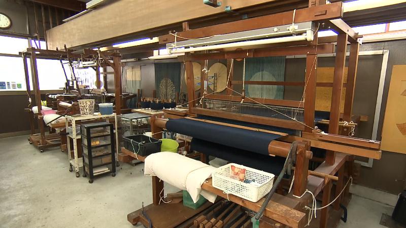 正藍染 小原屋の内観