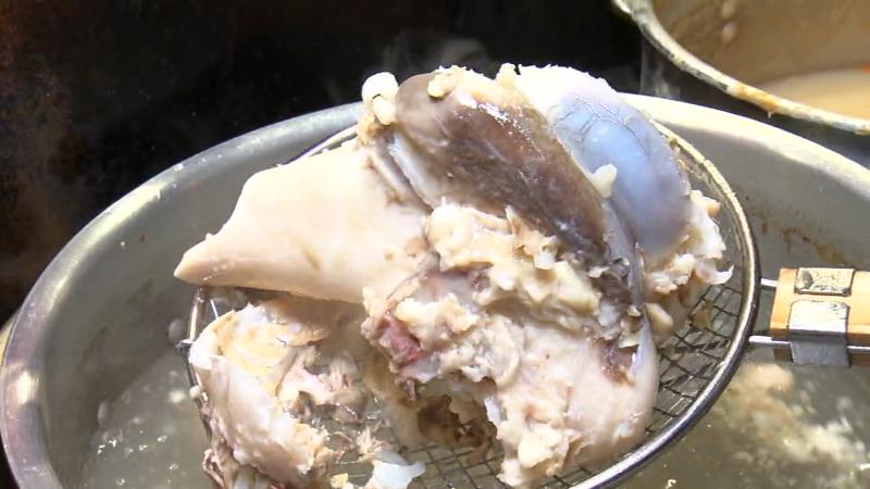 牛骨・豚骨・鶏ガラのだし