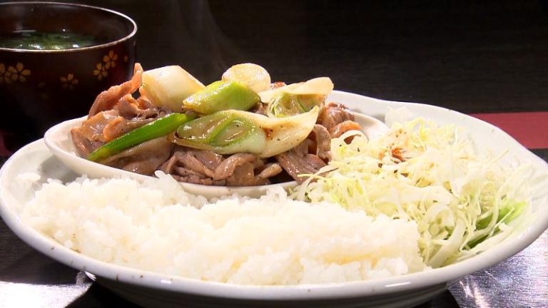 ネギ塩焼肉定食(950円)