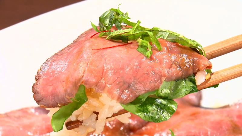 富士山岡村牛のローストビーフ丼(1650円)