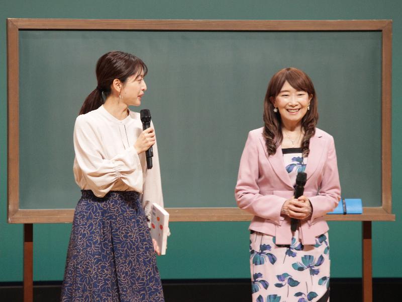 テレビ寺子屋で講演するアグネス・チャンさん