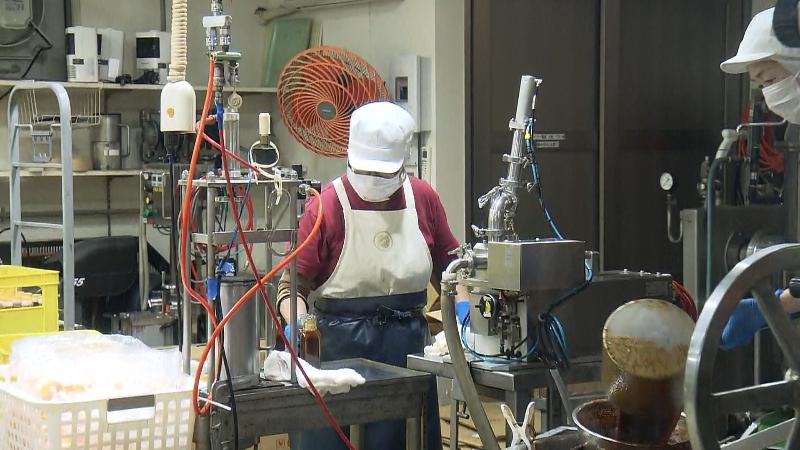 ソースの製造現場