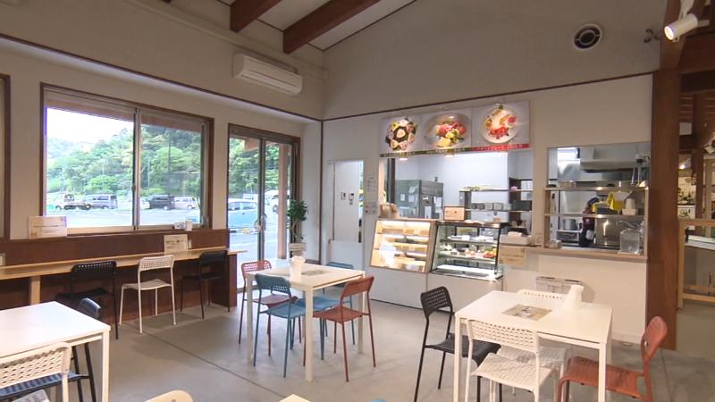 直売所に併設されたカフェスペース