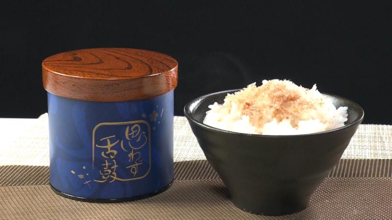 思わず舌鼓 口どけ 2缶入り(10800円)とご飯