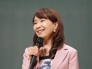 歌手・教育学博士 アグネス・チャンさん
