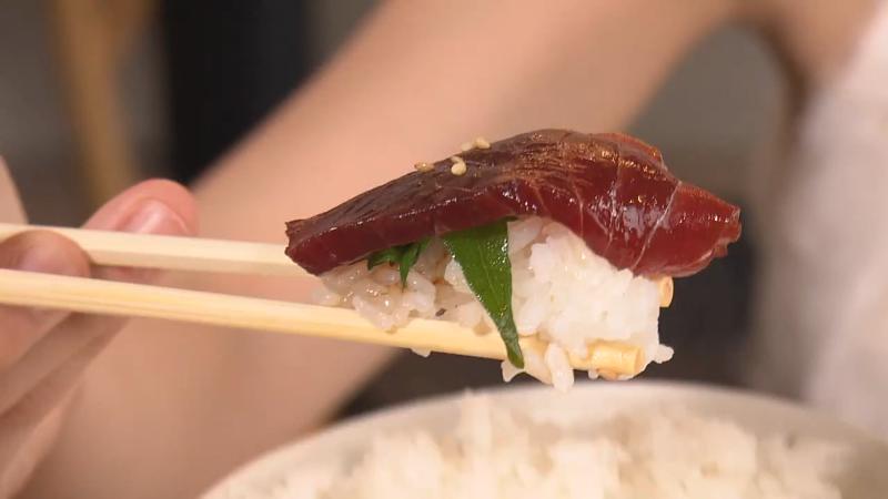 OH!!TORO!!定食(1580円)　漬けマグロとごはん