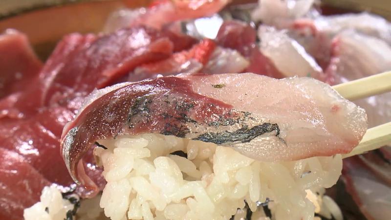 いろどり海鮮丼(3000円)