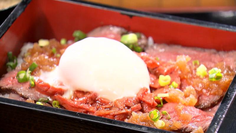 ローストビーフ重(1210円)※1日5食限定、ランチのみ