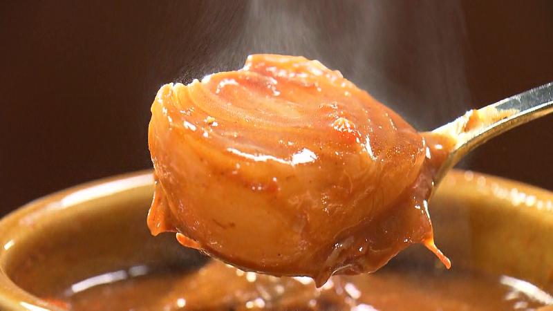 ビーフシチューに入ったタマネギ