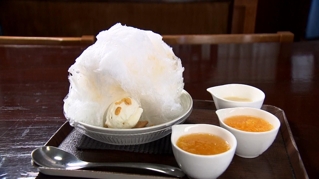 「氷工房にはし」かまくら甘夏練乳(1,210円)