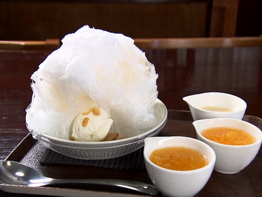 「氷工房にはし」かまくら甘夏練乳（1,210円）
