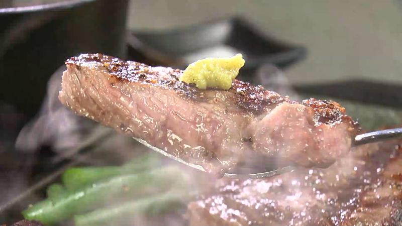 三ヶ日牛サーロイン(200g・3280円)※ライス・みそ汁付き