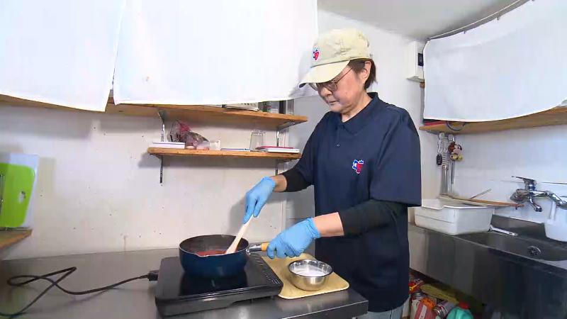 イチゴソースを作る調理工程