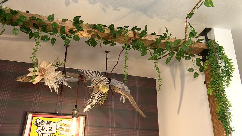 手作りの装飾　隅々までこだわりの店内