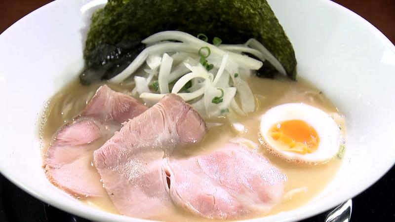 鶏白湯(950円)※ランチのみ