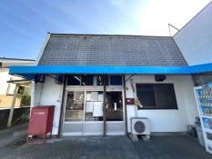出野菓子店の外観