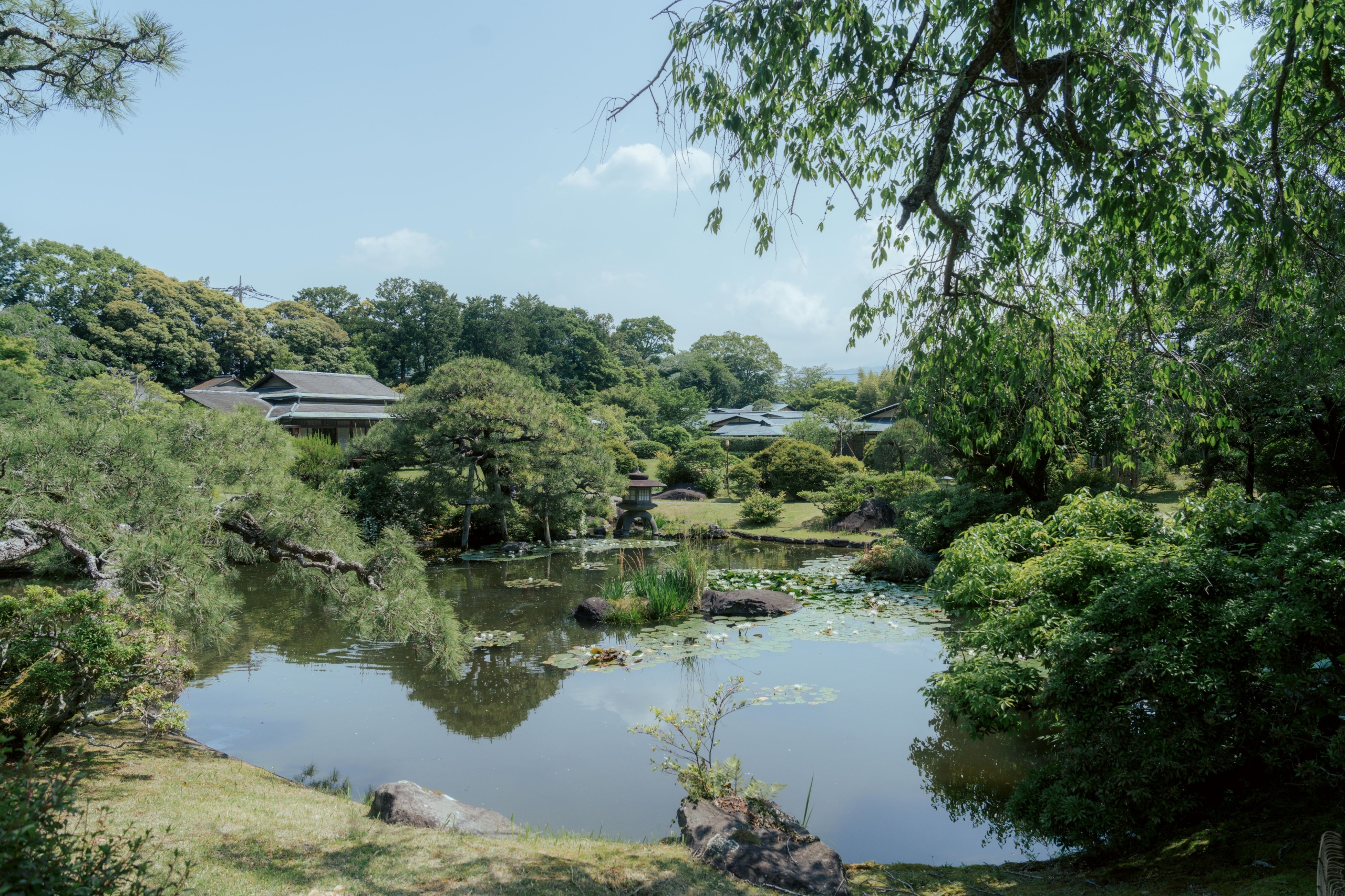 三養荘